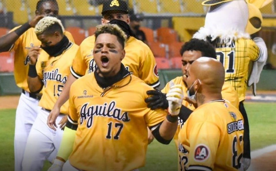 Águilas disputará su final 40 en la pelota invernal. (Foto: @AguilasCibaenas)