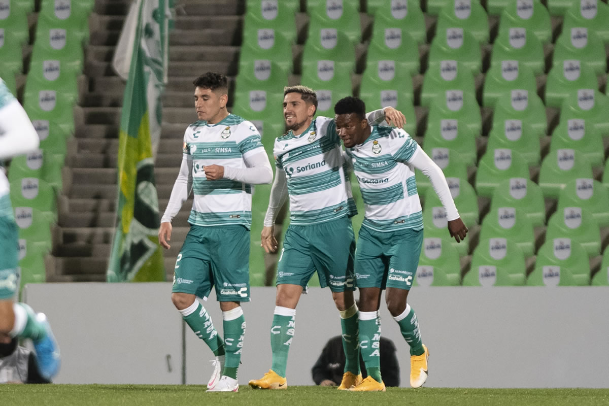 Diego Valdés le dio el triunfo a los Guerreros con un golazo. (Mexsport)