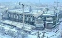 El Santiago Bernabéu completamente blanco por la nieve. Foto: Diario AS