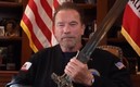 Terminator mandó un mensaje puro y duro contra Trump, llamó a los estadounidenses a restructurar su democracia. Foto: Captura de Pantalla