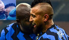 Vidal besó el escudo Bianconero antes del juego en su saludo con Chiellini. (AFP | Twitter)