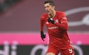 Lewandowski se llevó su primer galardón de la FIFA. FOTO: AFP.