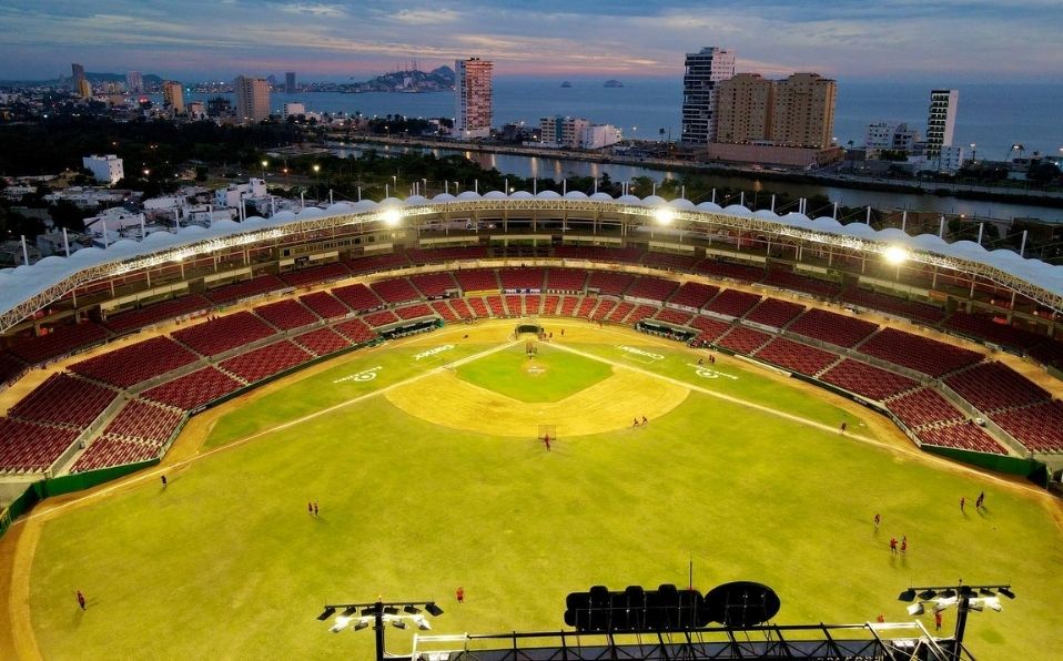 La Serie del Caribe tendrá permitido recibir el 45 por ciento de su aforo. (Foto: fb.com/VenadosMazatlan)