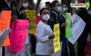 Enfermera durante una protesta en la Ciudad de México. Foto: AFP