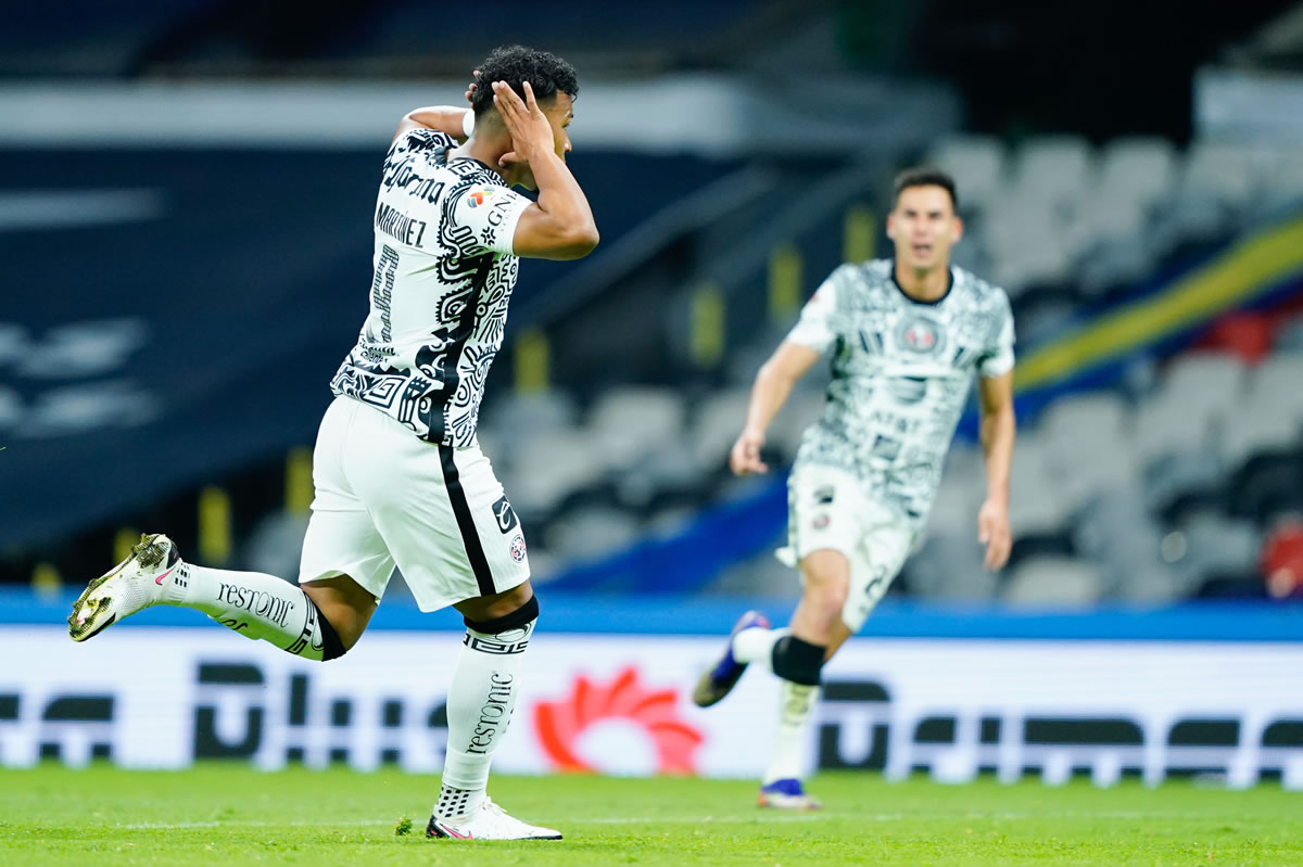 Con goles de Aguilera y Roger Martínez, América venció a Bravos (Imago7)