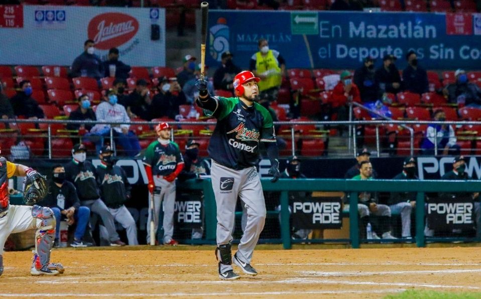 Jesse Castillo pegó el primer home run de México en esta edición de la competencia. (Foto: Cortesía)