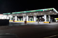 Gasolinera de Las Águilas, cerrada desde el martes en la tarde. (cortesía)