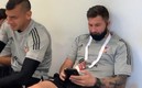 Nahuel y Gignac eran de los más efusivos al cantar. (Foto: captura de video @TigresOficial)