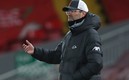 Jürgen Klopp y sus jugadores tendrán que viajar a Hungría para medirse al Leipzig. Foto: AFP