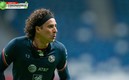 Memo Ochoa se mantiene aislado y estable. FOTO: Mexsport.