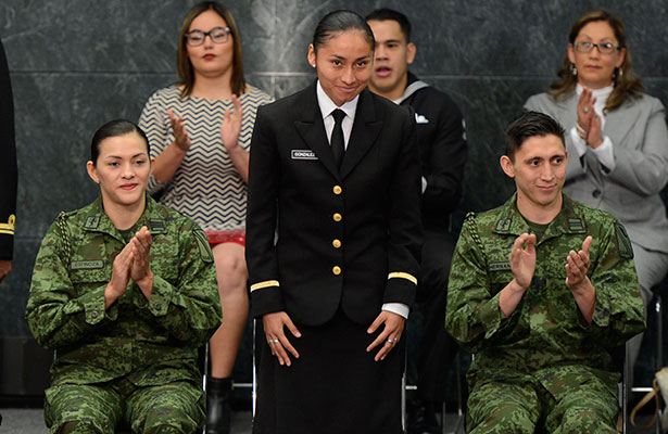 Lupita González - Atleta Naval