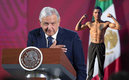 AMLO deseó fortuna a Berchelt.