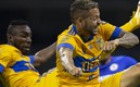Julián Quiñones y Nico López fueron motivo de burla en la charla entre Salcedo y Vargas. (Foto: Mexsport)