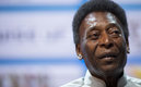 Pelé, el máximo ídolo del futbol brasileño (AFP)