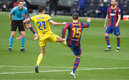 Lenglet derribó a Rubén Sobrino y el Cádiz sacó un punto (AFP)