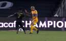 Le perdonan claro penal a Tigres contra LAFC