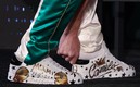 Estos los tenis que lució el mejor libra por libra del mundo, Saúl Canelo Álvarez. Foto: AFP