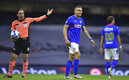 El silbante tapó un disparo del Cabecita Rodríguez (MEXSPORT)