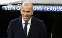 Zidane se rindió ante Benzema. (FOTO: EFE)