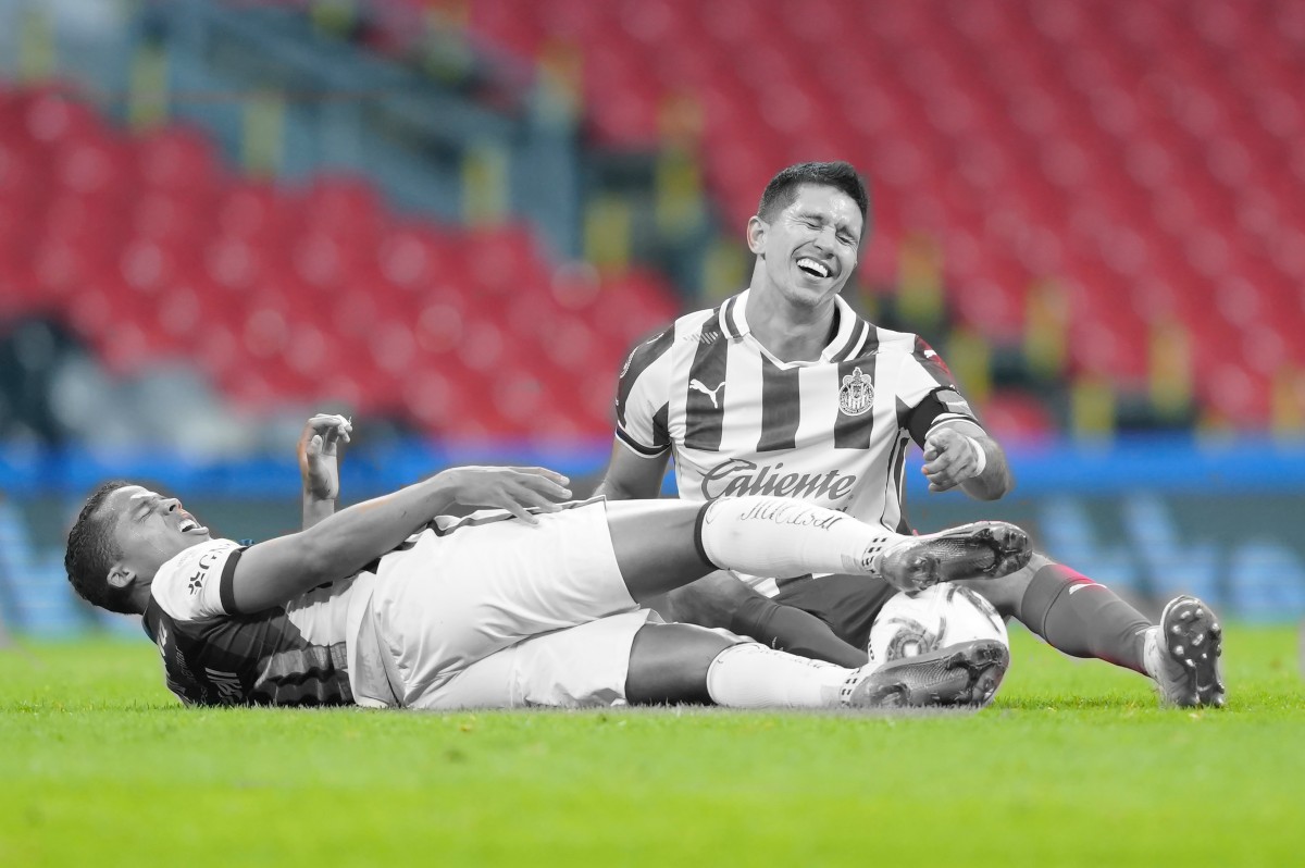 Chivas y América decepcionaron el año pasado en el Clásico Nacional de la fase regular (Foto: Imago7)