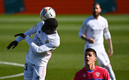 Ferland Mendy quiso hacerla de lujo ante Elche. (FOTO: AFP)