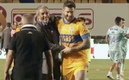 Boy y Gignac se dieron un abrazo en la cancha. (Foto: Captura de pantalla video TUDN)