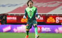 Guillermo Ochoa celebró el triunfo en grande. (Foto: Imago7)