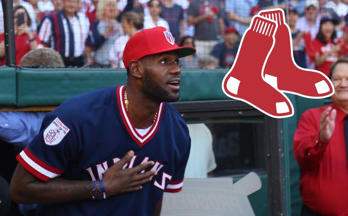 Por varios años, LeBron James ha mostrado su gusto por el béisbol. (Foto: @MLB)