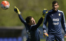 Nahuel Guzmán volverá a poner su mente en ser convocado con Argentina. (FOTO: AFP)