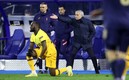 Mourinho no podía creer la eliminación. FOTO: AFP.