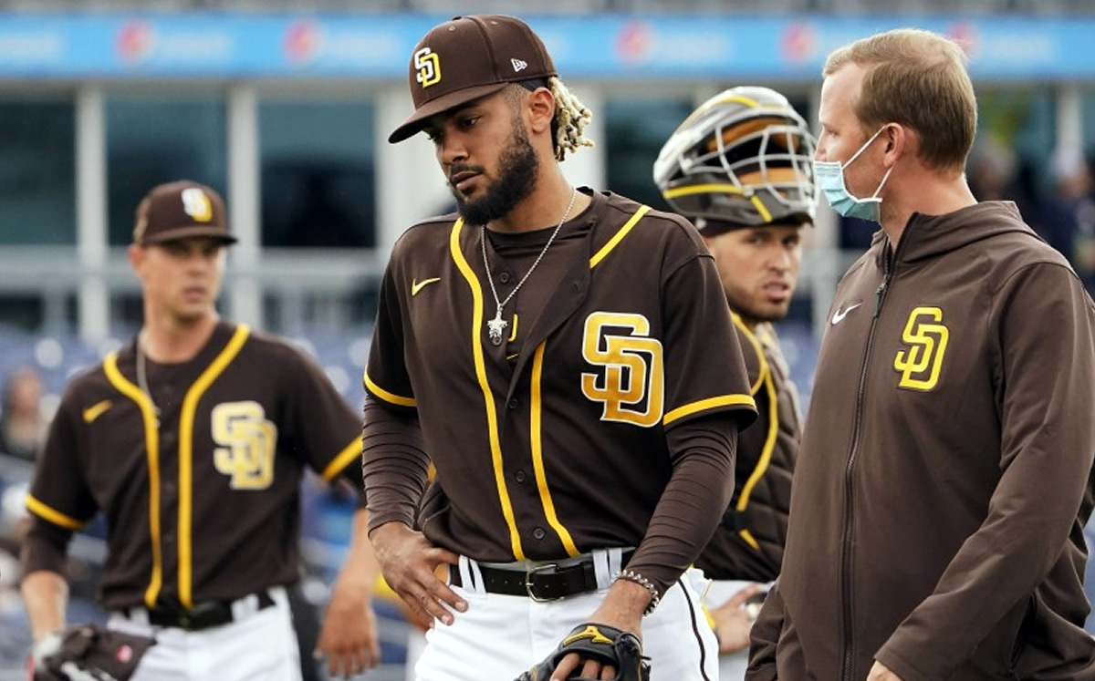 MLB: ¿Y AHORA? Fernando Tatis sale lesionado del hombro