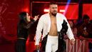 Andrade ganó el campeonato de Estados Unidos y el de NXT (WWE)