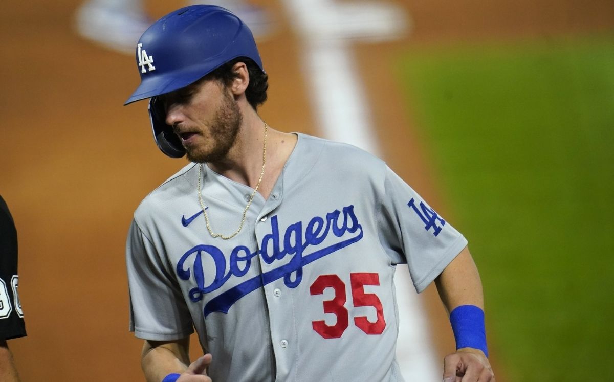 Cody Bellinger y los Dodgers se enfrentaron vs. Rockies en el Coors Field en el Opening Day 2021. (Foto: AP)