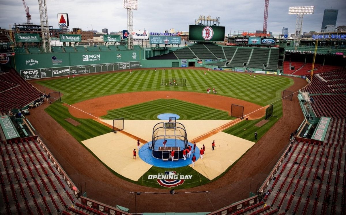 La MLB volverá a tener afición en las tribunas este 2021. (Foto: @RedSox)