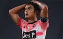 Paulo Dybala busca una mejora salarial para seguir con la Juve. FOTO: AFP.