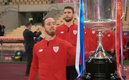 Muniaín tocó la copa (Captura)
