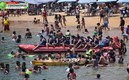 Los ciudadanos disfrutaron del mar de Acapulco.