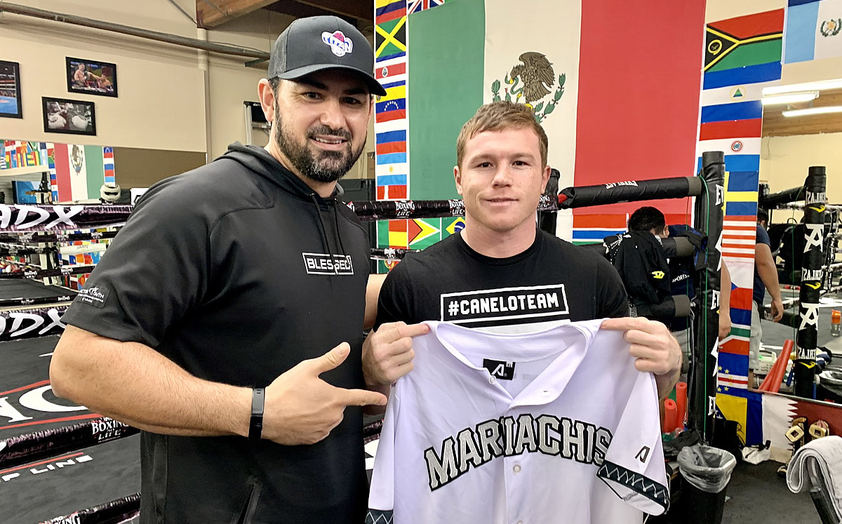 Adrián González entrenó con 'Canelo' para prepararse para la LMB