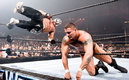 Rey Mysterio venció a Randy Orton.