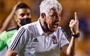 Tuca estuvo muy enojado durante todo el partido. (Foto: Mexsport)