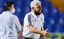 Tuca no quiso hablar más a fondo del problema con el aficionado. (Foto: Mexsport)