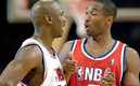 Kobe Bryant y Michael Jordan tuvieron una épica confrontación en 2003. (Reuters)