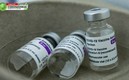 La vacuna de AstraZeneca ha estado en el ojo del huracán las últimas semanas. FOTO: AFP.