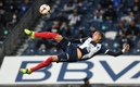 Funes Mori se aventó una chilena para buscar el primer gol de Rayados. (Foto: Imago7)