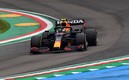 El piloto mexicano ha tenido un GP de Italia muy accidentado. Foto: AFP
