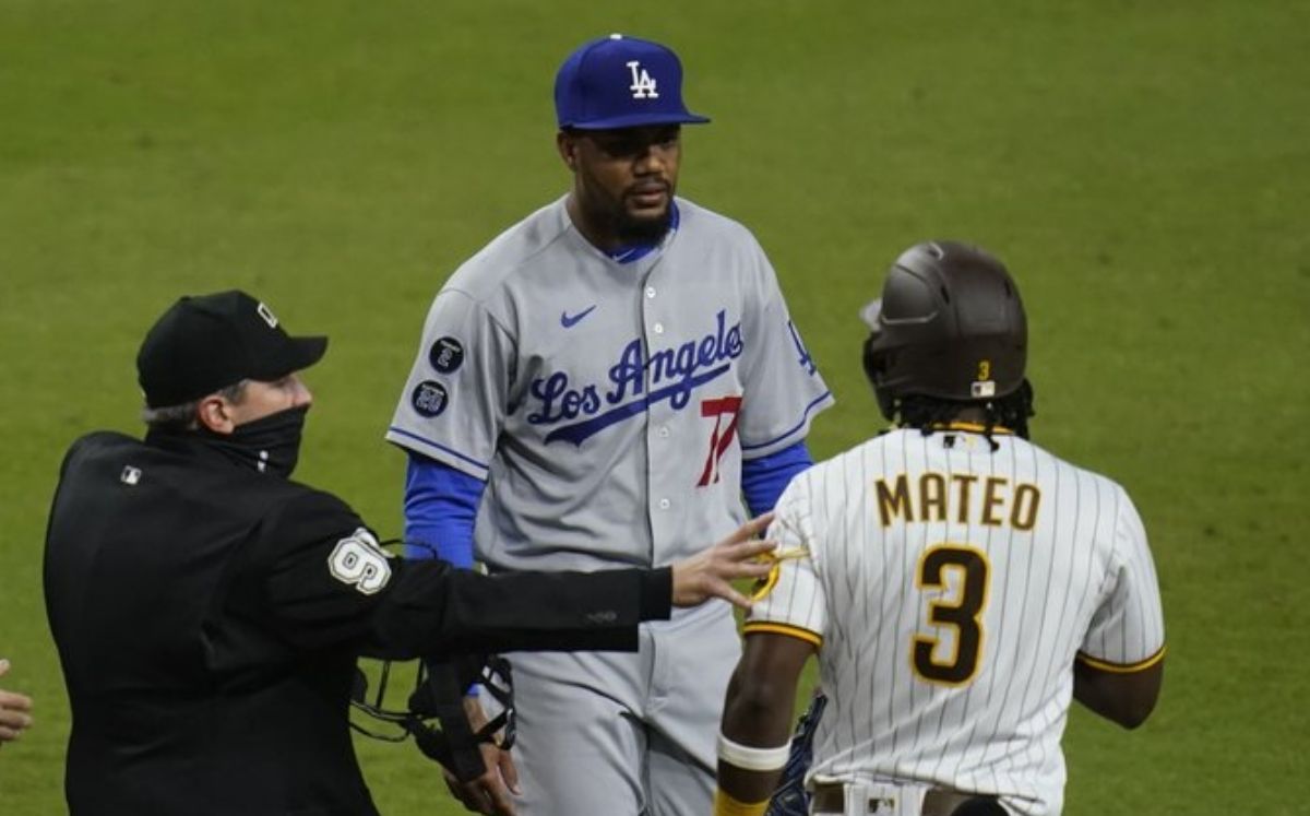 Padres y Dodgers se volverán a enfrentar en 16 juegos el resto de la temporada de MLB 2021. (Foto: AP)