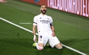 Karim Benzema volvió a echarse al Madrid al hombro en Cadiz (FOTO: EFE)