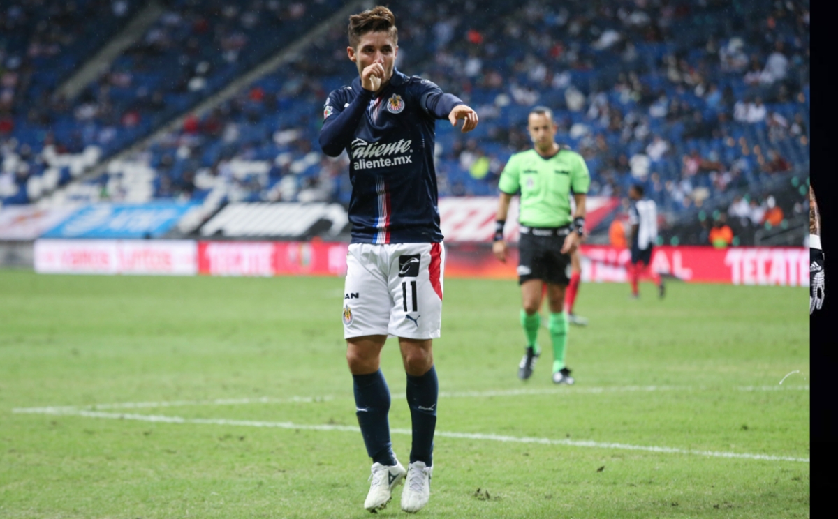 El Cone brilló con Chivas en cancha de Rayados (IMAGO7)