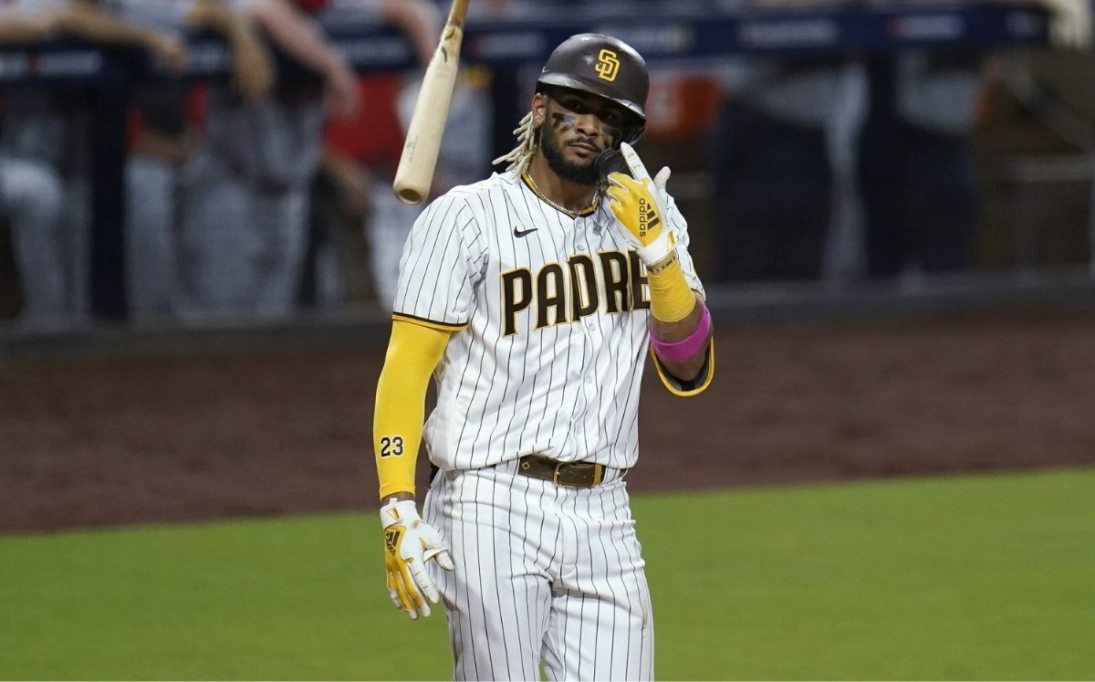 Fernando Tatis Jr. le pegó dos jonrones a Trevor Bauer en el juego del sábado. (Foto: AP)