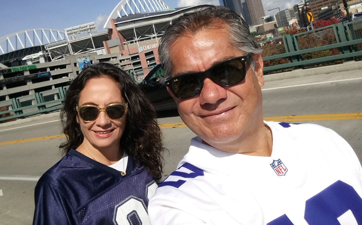 Gerardo Valtierra siempre fue un orgulloso fan de Dallas. Foto Facebook Gerardo Valtierra